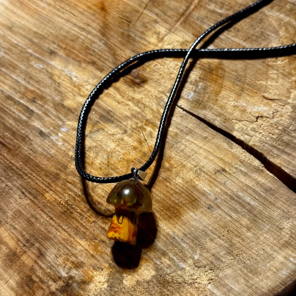 Artisan Brown Mushroom Pendant Necklace - Picture 3 of 3